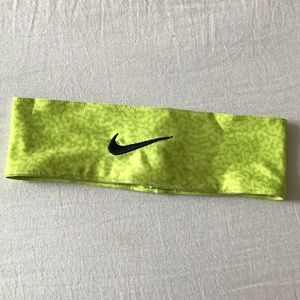 nike headband